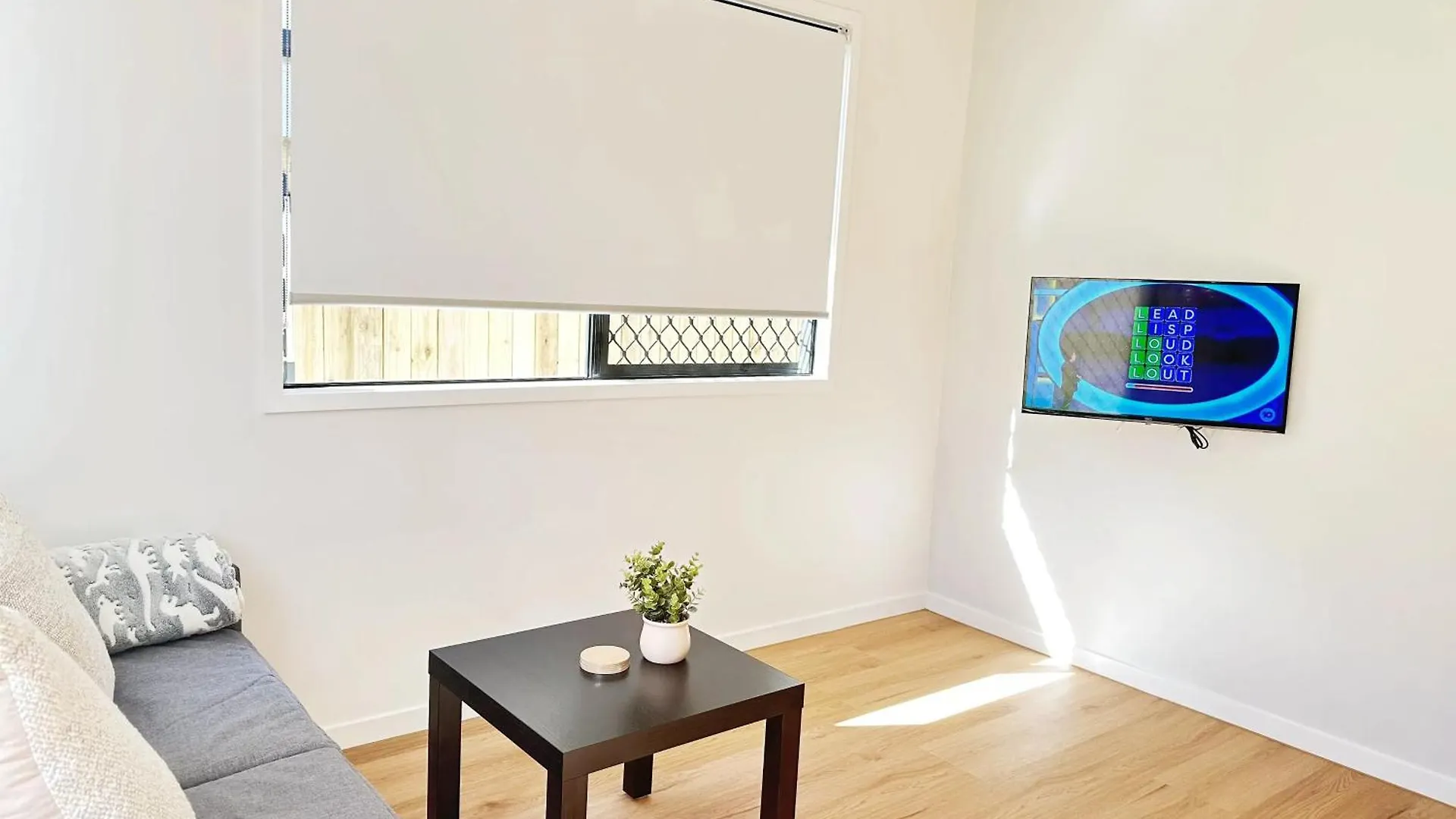 Alloggio in famiglia Modern New-Build Cozy Home Studio With Free Parking Kuraby