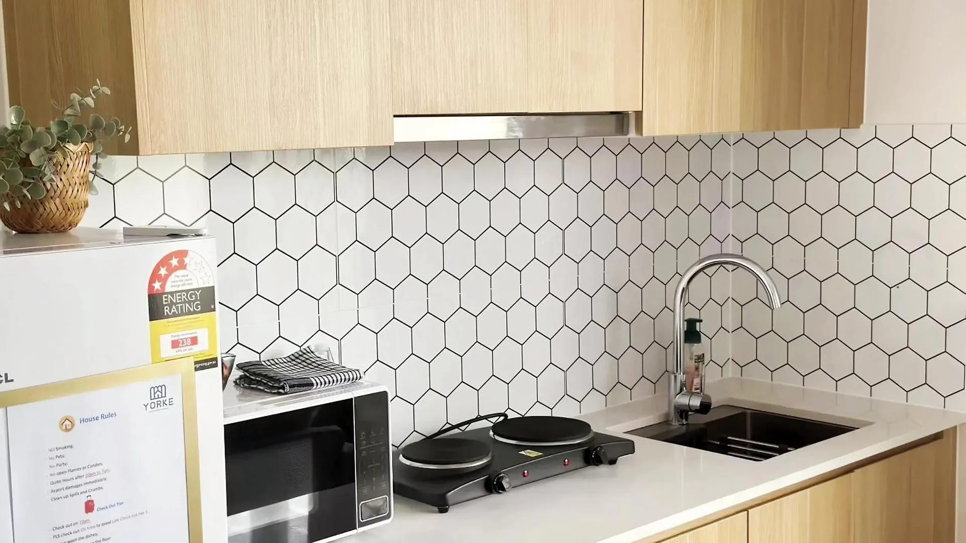 Modern New-Build Cozy Home Studio With Free Parking Kuraby